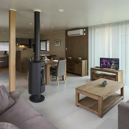 Holiday Golden Lakes Village.7 Holiday home Gratiere